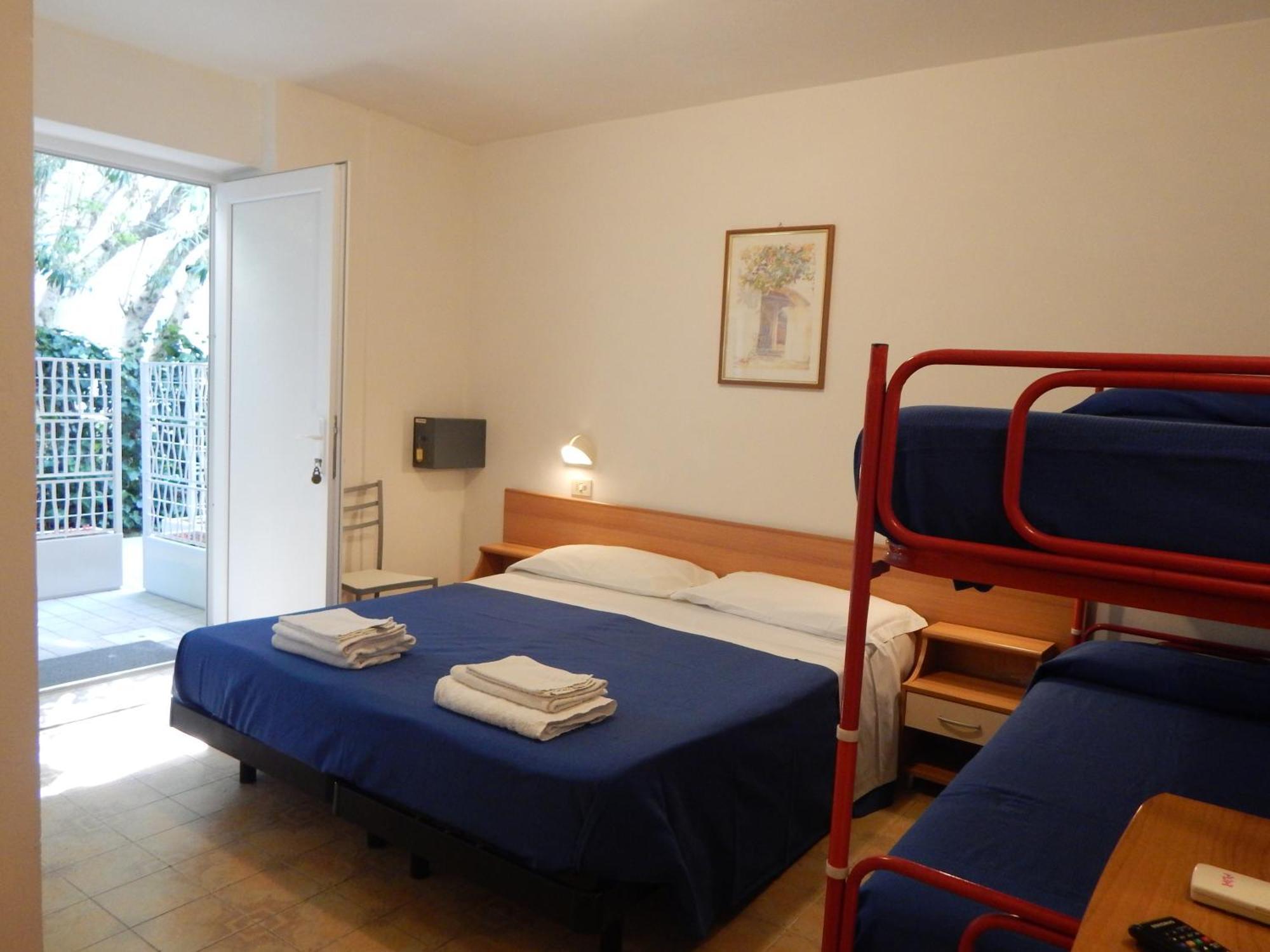 Hotel Vera Riccione Dış mekan fotoğraf