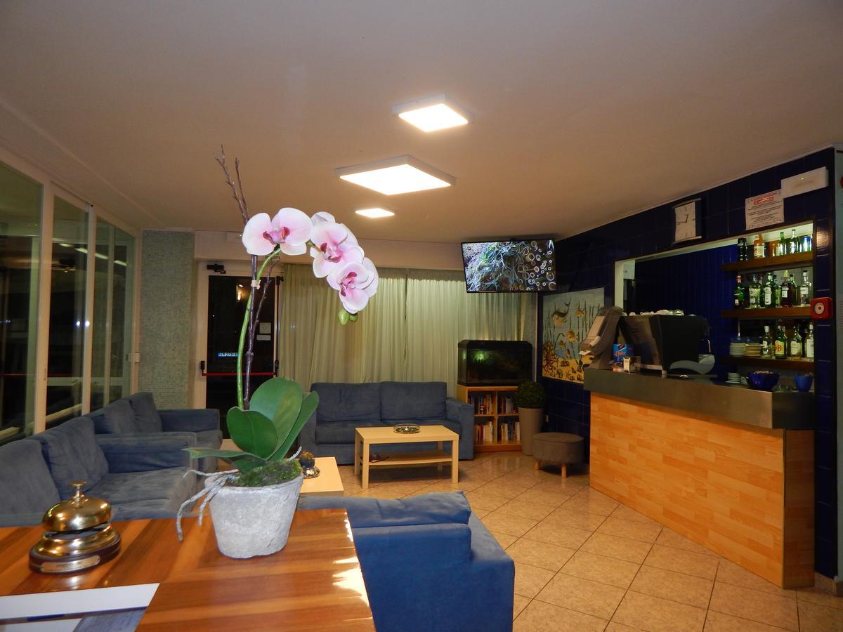 Hotel Vera Riccione Dış mekan fotoğraf