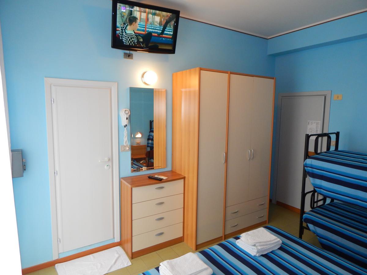 Hotel Vera Riccione Dış mekan fotoğraf