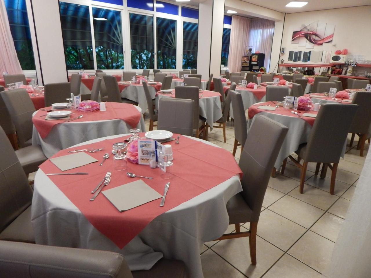 Hotel Vera Riccione Dış mekan fotoğraf