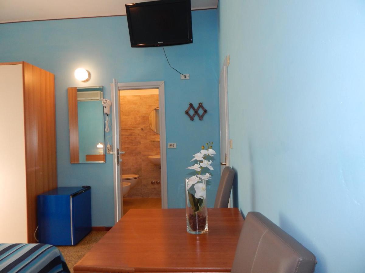 Hotel Vera Riccione Dış mekan fotoğraf